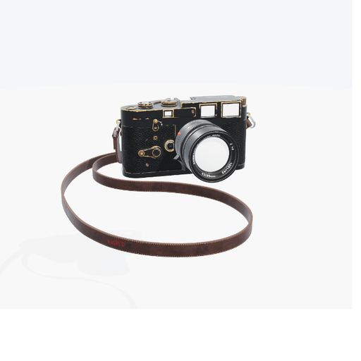 Máy ảnh Canon EOS — góc 24 trên 24